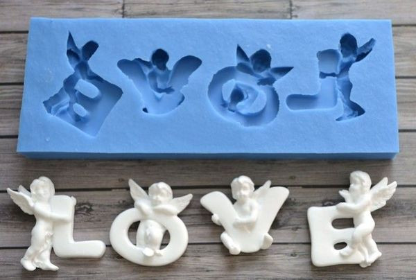 Молд надпись "LOVE"