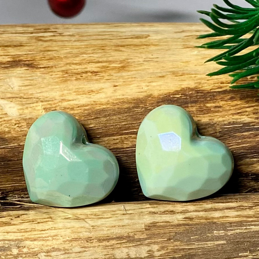 Бусины керамика Сердце граненое, 16мм, мята, 2шт